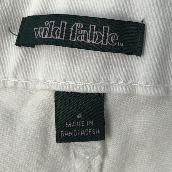 Wild Fable Women High-Rise 90s Relaxed Straight Dad Jeans Distressed 4… - Picture 11 of 13